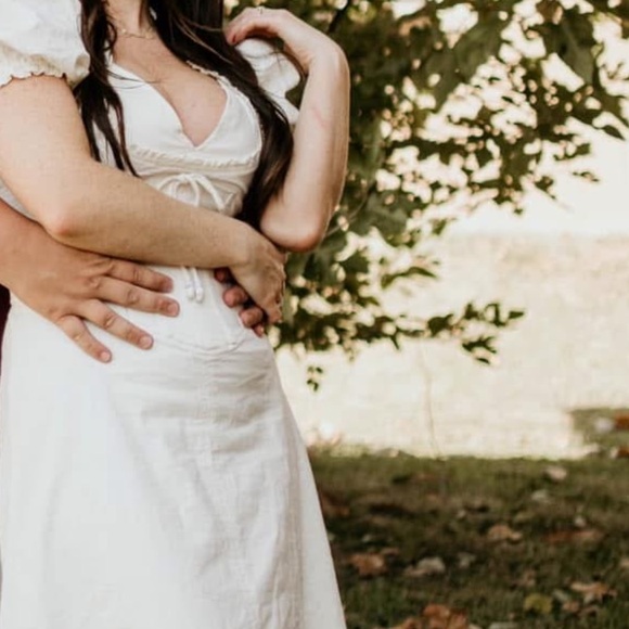 Anthropologie Cream Midi Dress with Puff Sleeves - Picture 2 of 2